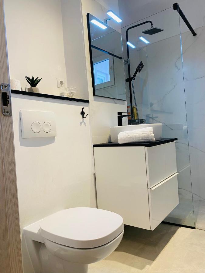 Apartamento Downtown Studio Cluj-Napoca Exterior foto